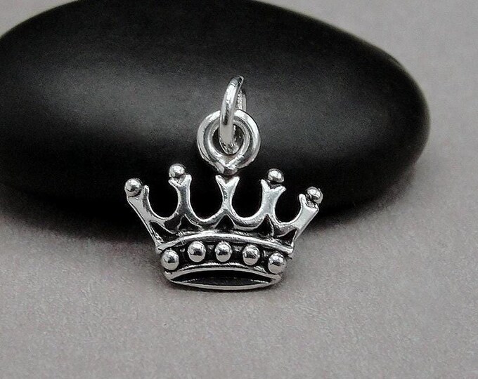 Royal Crown Charm, Queen's Crown Charm, King's Crown Charm, Princess Charm, Queen Charm, Royal Charm, Fairy tale Charm, Medieval Charm