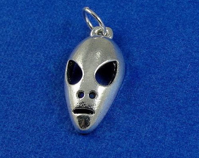 Alien Charm - Silver Plated Alien Charm for Necklace or Bracelet