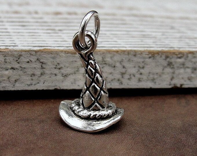 Witch Hat Charm, Silver Witch's Hat Charm for Necklace or Bracelet, Halloween Charm, Wizard Hat Charm, Witch or Wizard Jewelry