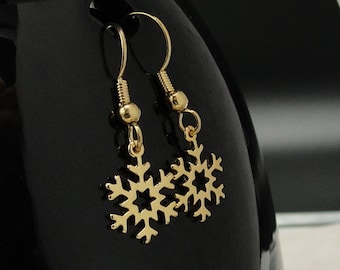 Snowflake Earrings, Gold Snowflake Dangle Earrings, Snowflake Dangles, Christmas Jewelry, Snowflake Jewelry, Winter Earrings