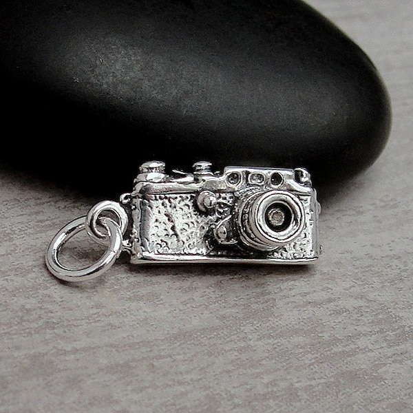 Breloque pour appareil photo numérique, breloque pour appareil photo 3D en argent sterling 925 pour collier ou bracelet, pendentif pour appareil photo, breloque pour photographe, cadeau pour photographe