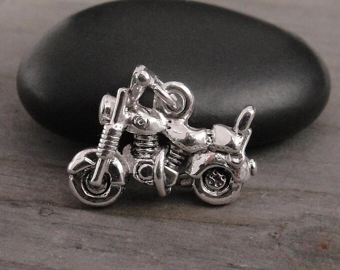 Motorcycle Charm, Silver Motorcycle Charm for Necklace or Bracelet, 3D Motorcycle Pendant, Biker Charm, Biker Gift