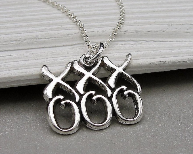 Hugs and Kisses Necklace, 925 Sterling Silver XOXO Charm, Girlfriend Gift, Girlfriend Charm, Valentine's Day Gift, Valentine's Day Charm