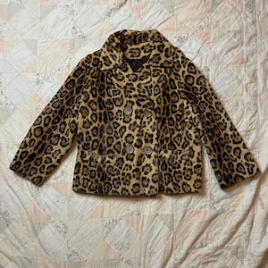 vintage 1960s faux fur cropped leopard print jacket union made size medium