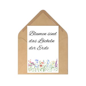 Verjaardagskaart of cadeaukaart met bloemenspreuk