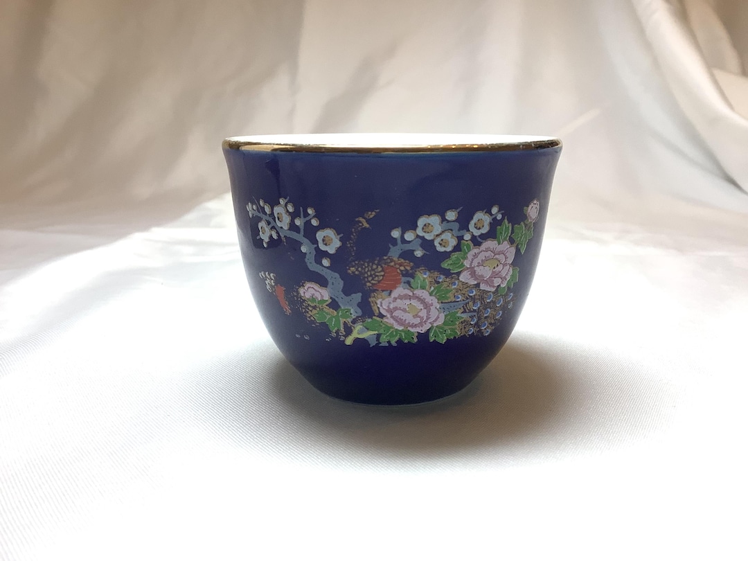 Hand-painted Japanese Porcelain Tea Cup Cobalt Blue Floral Sake Cup ...