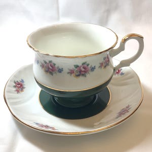 Vintage Crown Staffordshire Fine bone China, Teacup and saucer made in England