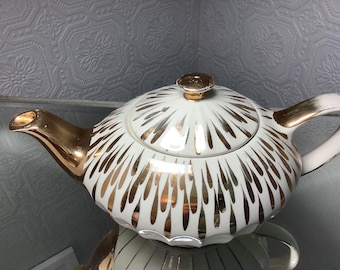 Vintage Sadler Tea Pot, Made in England Ivory & Gold Ribbed Teapot,  Rare Collectable English Tea Time