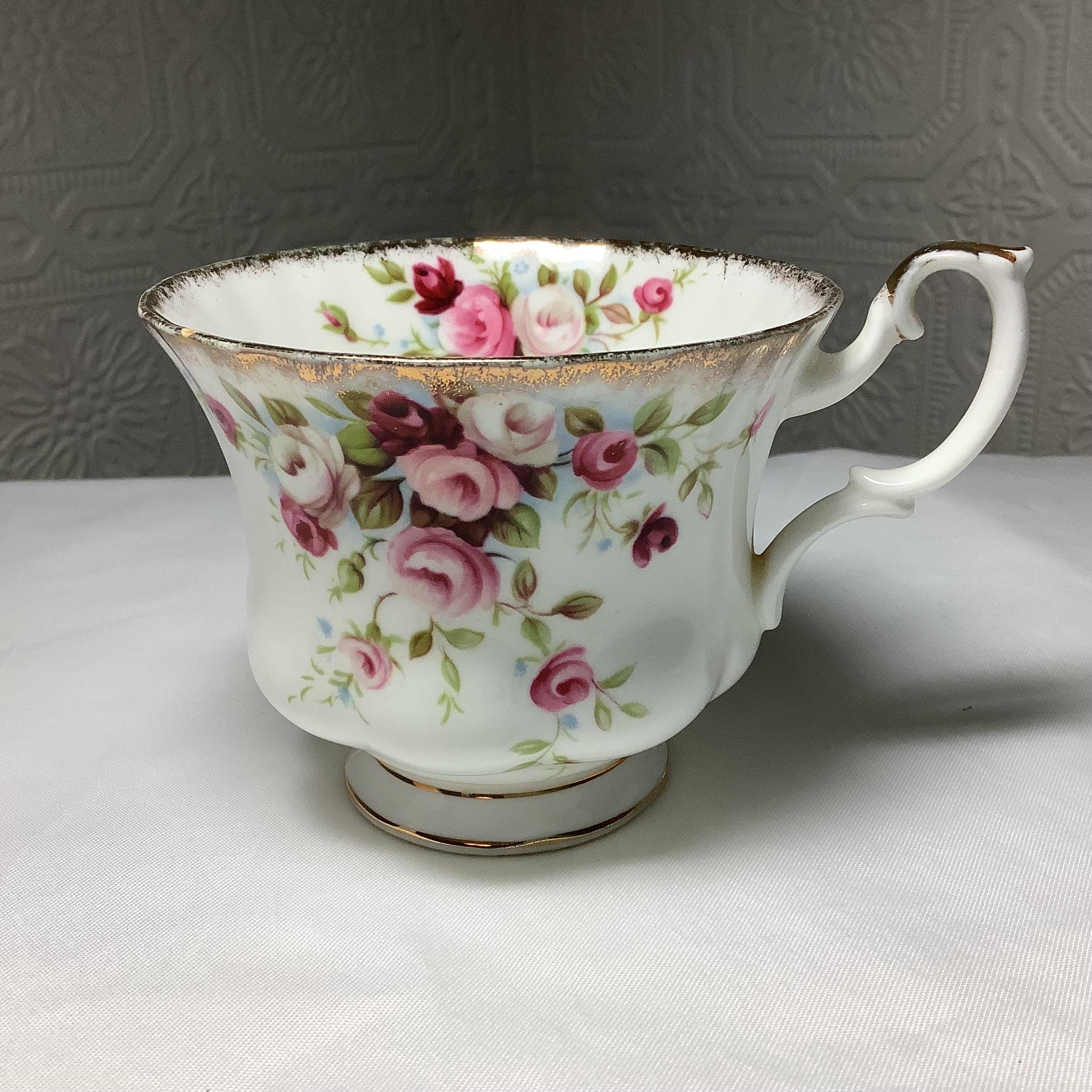 ☆ROYAL ALBERT☆Cottage gardenカップ＆ソーサー3客/クリーマー