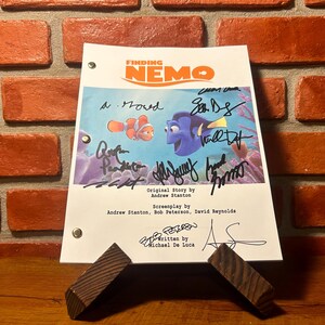 Hitta Nemo Signerat manus Fullständigt manus Omtryck av fullständigt manus