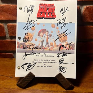 Tá Chovendo Hambúrguer Roteiro Autografado Roteiro Completo Reimpressão do Roteiro Completo Bill Hader Anna Faris Neil Patrick Harris