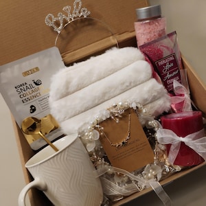 Geschenkbox für sie, Geschenkkorb, gemütliche Geschenkbox, Winterpflegepaket, Geschenkbox für die Braut, anpassbare Karte, Brautpackung, Selbstpflegepaket