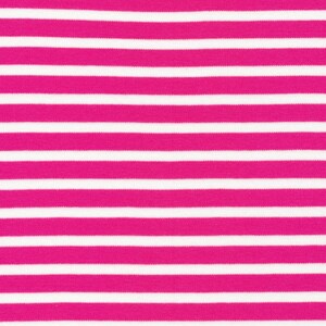以下が含まれることがあります： ピンクと白のストライプの生地で、水平なパターンです