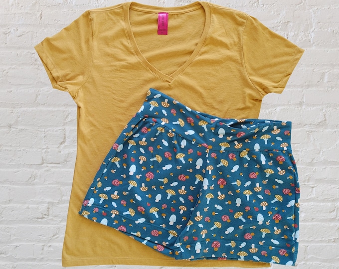 Organic Cotton Pajama Set Women, Organic Pajamas, Pajama Shorts T Shirt Two Piece Set, Mushroom Pajamas