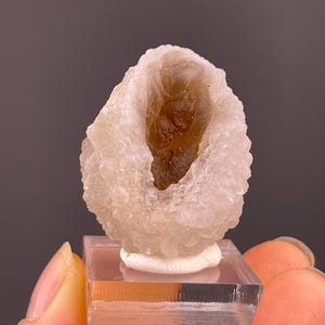 Natural Agate Cave Formation Mineral Specimen from Hunan, China - Geode Crystal Cluster for Collectors