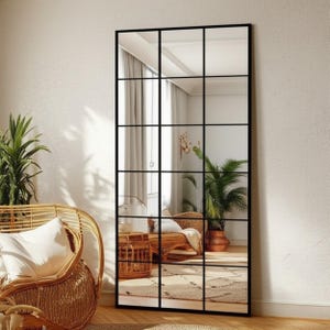 Always look perfect with the aesthetic mirror that will illuminate your makeup routine. Designed like a piece of decorative art, the mirror fits easily into bohemian, modern or minimal styles.