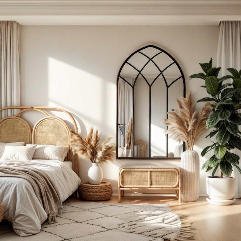 The modern wavy garden mirror adds an elegant touch to your home decoration with its minimalist and stylish design. The luxurious and modern windowpane mirror is also perfect for hotels, cafes and offices.