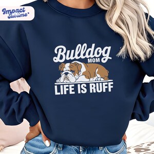 Bulldog Love Unisex Sweatshirt - Cozy Dog Lover Gift, Cute Pet Sweatshirt, Ideal for Birthdays, Pet Owners, Casual Wear