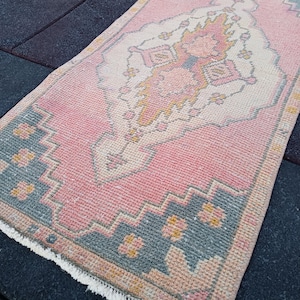 Tapis fait main en laine turque : 2 x 3 tapis Oushak rose vintage