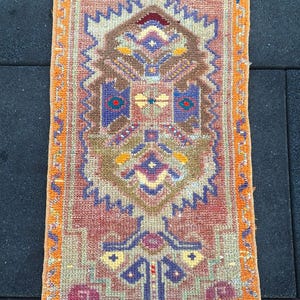 Small Vintage Rug, Oushak Rug 2x3, Turkish Mini Rug,Door Mat Rug,2 x 3 Rug,2x3 Turkish Rug,Bath Rug,.entryway rug/1.3x2.5 ft011