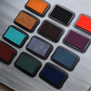 12 個のヴィンテージ インクパッド セット - DIY クラフトやアート プロジェクト用のプレミアム ピグメント スタンピング インクパッド