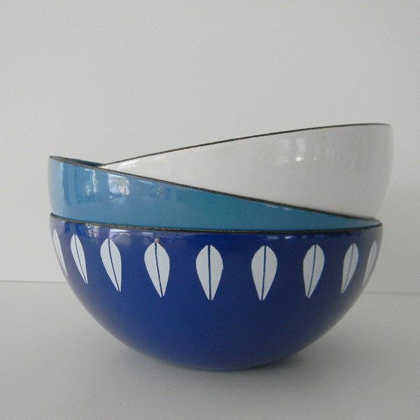 Trio of 3 small Cathrineholm Blue and White Enamel Bowls