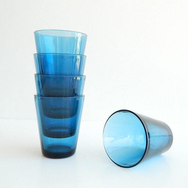 Vereco Modern Blue Glasses from France