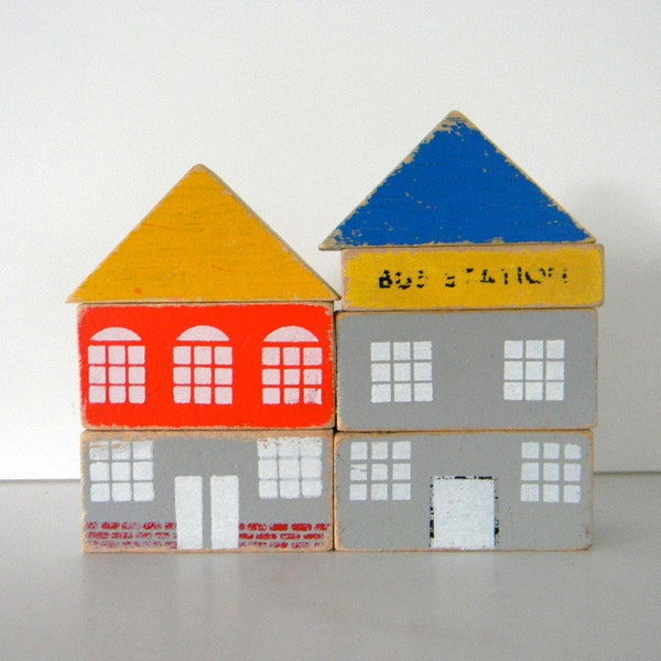 7 block set of vintage town building blocks gray red blue yellow