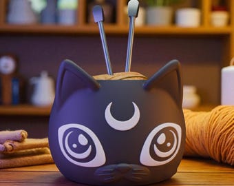 Moon Kitty Yarn Bowl: Celestial Feline with Crescent Moon Cat Crochet Organizer - Enchanting Knitting Accessory