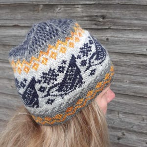 Bonnet nordique tricoté avec oiseau, bonnet d'hiver doux et décontracté, accessoires tricotés, beau cadeau pour elle, cadeau pour lui.