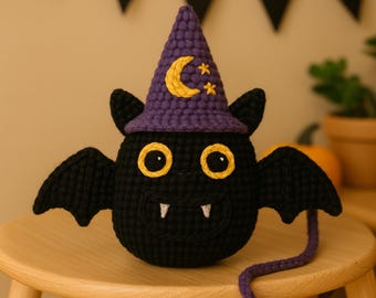 Bat Bag Amigurumi Crochet Pattern PDF, Witch Hat Halloween Purse Tutorial, Trick or Treat Bag, Digital Multilingual Crochet Guide