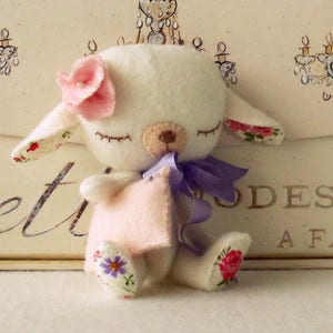 Lullaby Lamb pdf Pattern - Instant Download