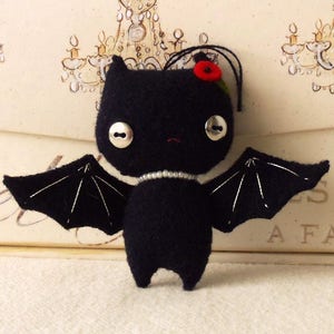 Halloween Bat Ornament pdf Pattern - Instant Download