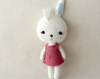Pocket Bunny pdf Pattern - Instant Download