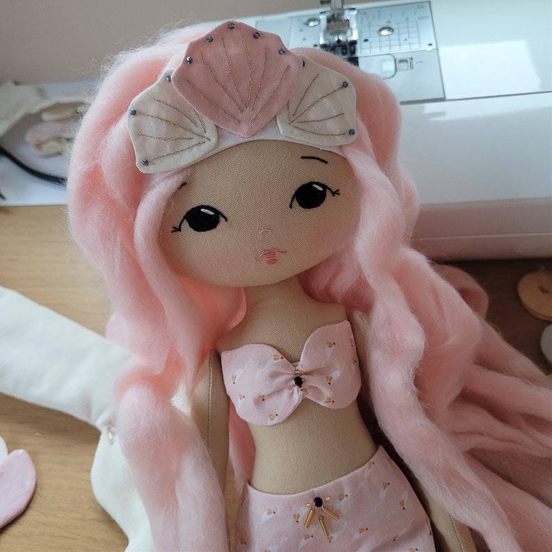 Mermaid Princess Outfit for Sparkle Starlet Doll pdf Pattern image 8