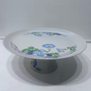 Vintage Westbury Toscany Collection Japan  Pedestal Cake Plate stand