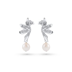 Luxury Pearl Hoop Earrings, Freshwater Pearl Jewelry, Elegant Silver Earrings, Bridal Jewelry, Chic Wedding Earrings,  Gift for Her