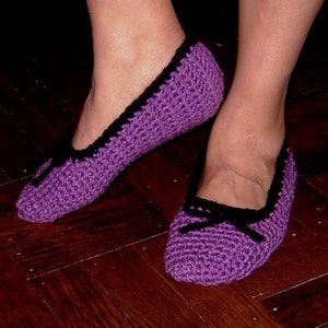 Stylish Flat Shoes, Slippers. Teenage Woman sizes INSTANT DOWNLOAD Crochet Pattern image 2