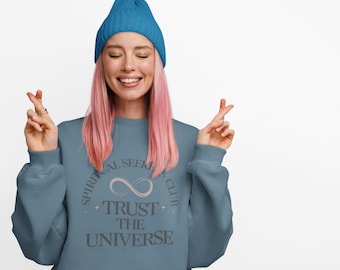 Sweater Spiritual Seekers Club: Trust the Universe, meditatiekleding