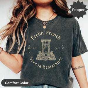 Komfortfarben Feelin Französisches Guillotine-Shirt, Antikapitalismus-soziale Gerechtigkeit Freiheitliches Linke-Revolution-T-Stück Essen die Reichen Erwarten Widerstand