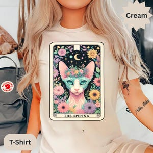 T-shirt vintage design chat carte de tarot, le t-shirt de carte de tarot Sphynx, chemise d'art de tarot de chat mystique, cadeau unique pour les amoureux des chats, t-shirt floral chat