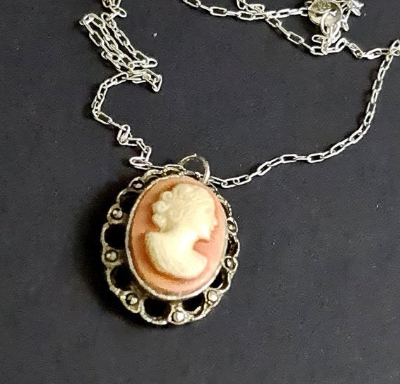 Victorian cameo pink pendant Ledy cameo retro nec… - image 3