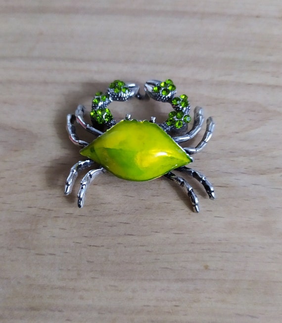 Crab brooch Enamel yellow vintage brooch Rhinesto… - image 2