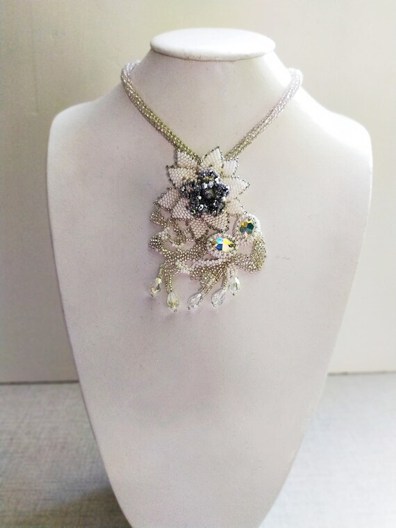 Swarovski crystal bridal choker Aurora borealis flowe… Gem