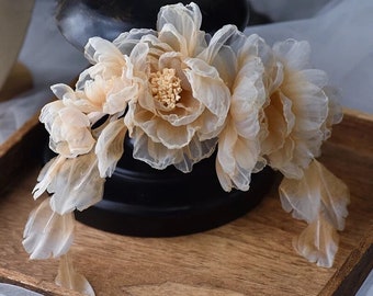 Warm golden shade gold flowers cluster comb large pin headdress antique vintage romantic garden wedding bridal