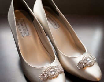 Wedding Bridal Swarovski Crystal Beaded Shoes Clips, bridal shoe clips, wedding shoe brooches