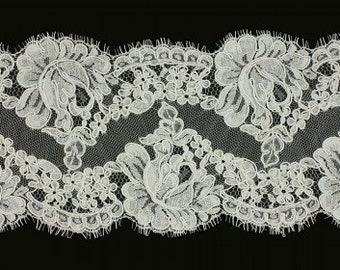 Wedding bridal  alencon corded lace veil trimming scallop off white light ivory floral pattern eyelash edges scalloped borders 002A