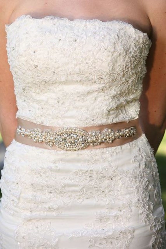 Valentina Vestido de Novia Crystal Embellishment Broche Faja - Etsy México Valentina Vestido de Novia Crystal Embellishment Broche Faja - Etsy México