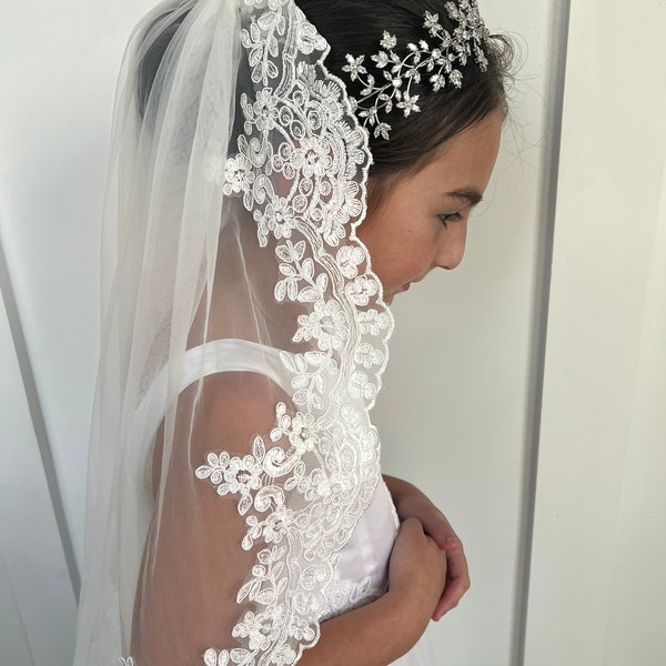 Peigne de première communion en dentelle ivoire ou blanc pour voile