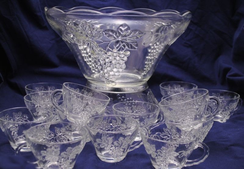 Vintage Punch Bowl Set Anchor Hocking Glass Grapes and leaves Etsy